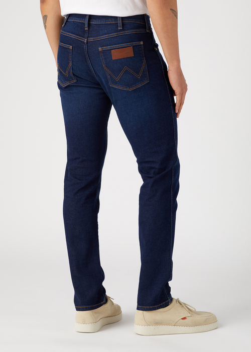 Meskie Spodnie Dzinsowe Wrangler Larston Landed - W18S84411