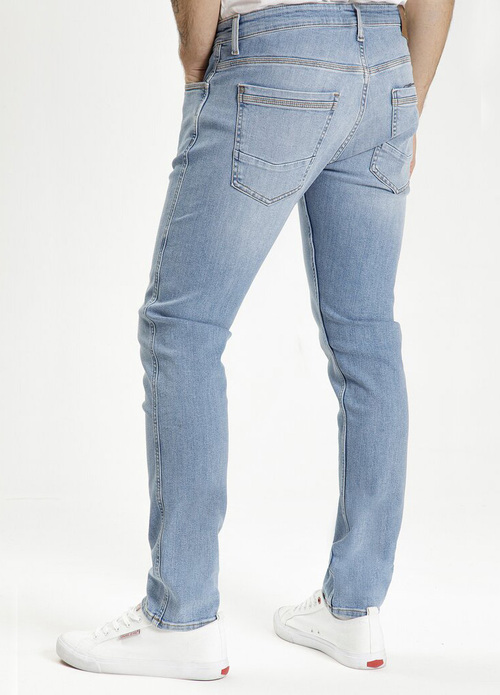 Cross Jeans® Blake Slim Fit - Light Blue (183)