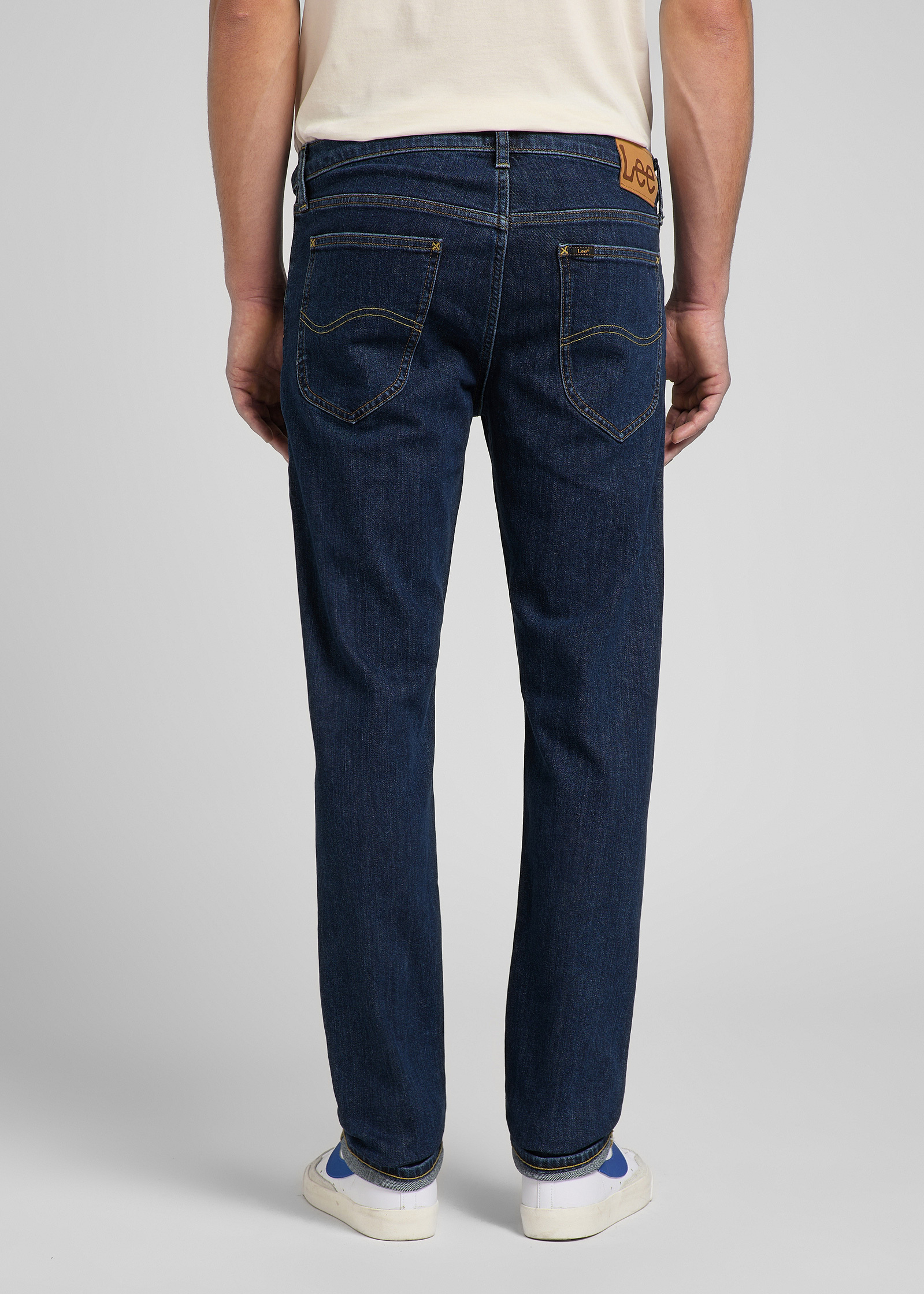 Lee Daren Zip Fly Deep Dark Stone - L707PXXD Rozmiar 31/34 - Jeans24h