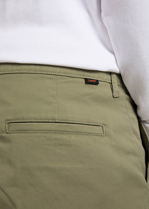 Meskie Spodnie Materialowe Lee Relaxed Chino Olive Green - L70XTY72
