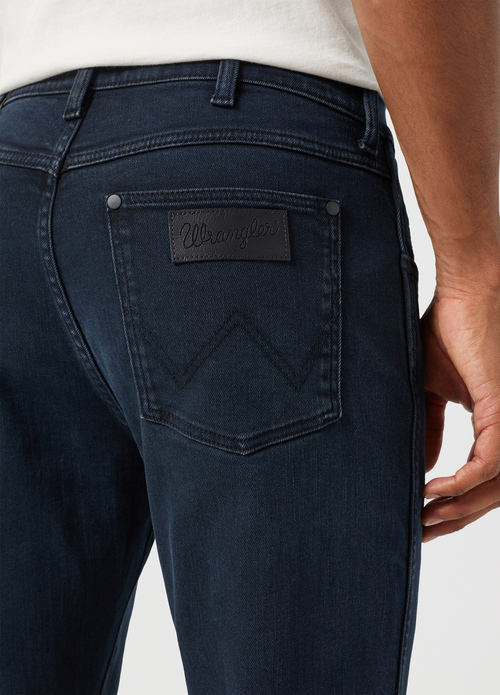 Meskie Spodnie Dzinsowe Wrangler Larston Cloudy Skies - 112350840