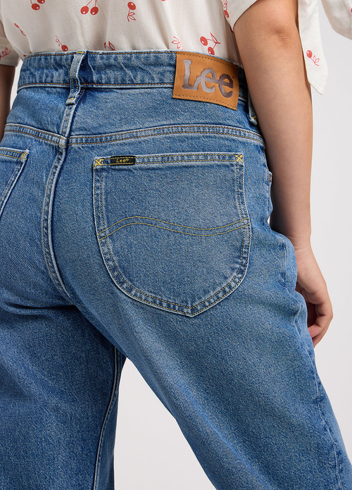 Damskie Spodnie Dzinsowe Lee Rider Classic Mid Wash - 112348951