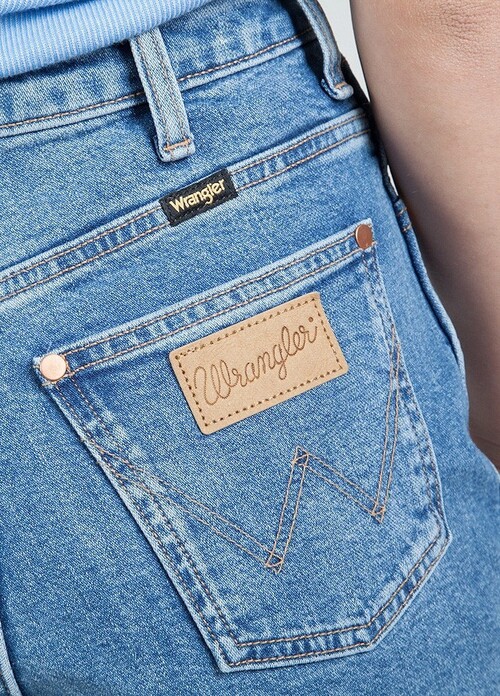 Damskie Spodnie Dzinsowe Wrangler Mom Jeans Morticia - W24668Z23