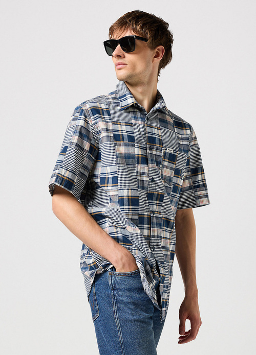 Wrangler Short Sleeve One Pocket Shirt Blue Patchwork - 112350504