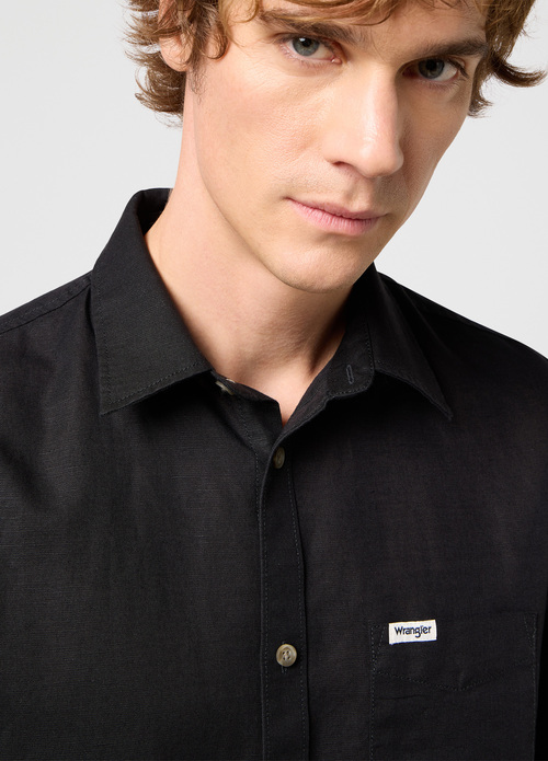 Wrangler® Short Sleeve One Pocket Shirt - Black Beauty