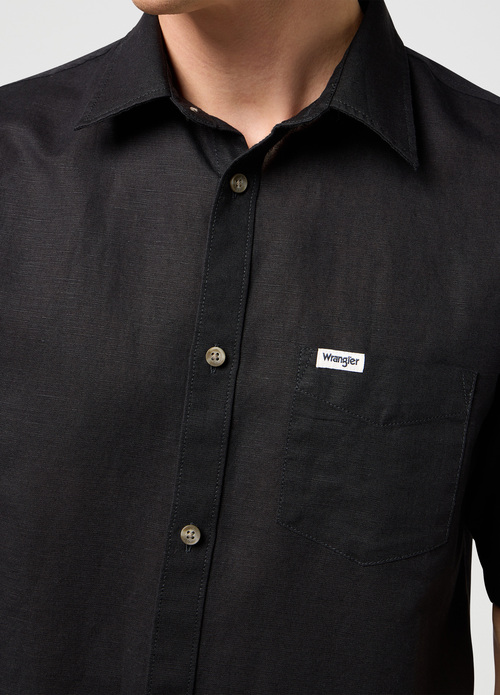 Wrangler Short Sleeve One Pocket Shirt Black Beauty - 112352190