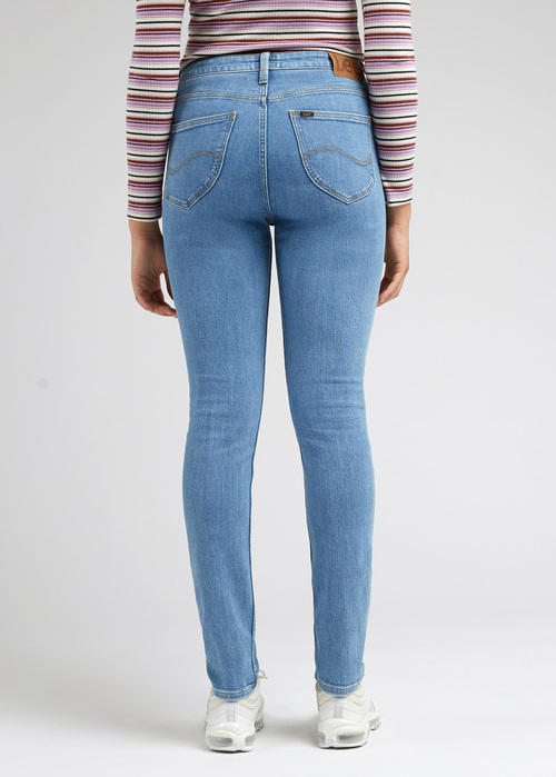 Damskie Spodnie Dzinsowe Lee Scarlett High Just A Breese - L626FAB38