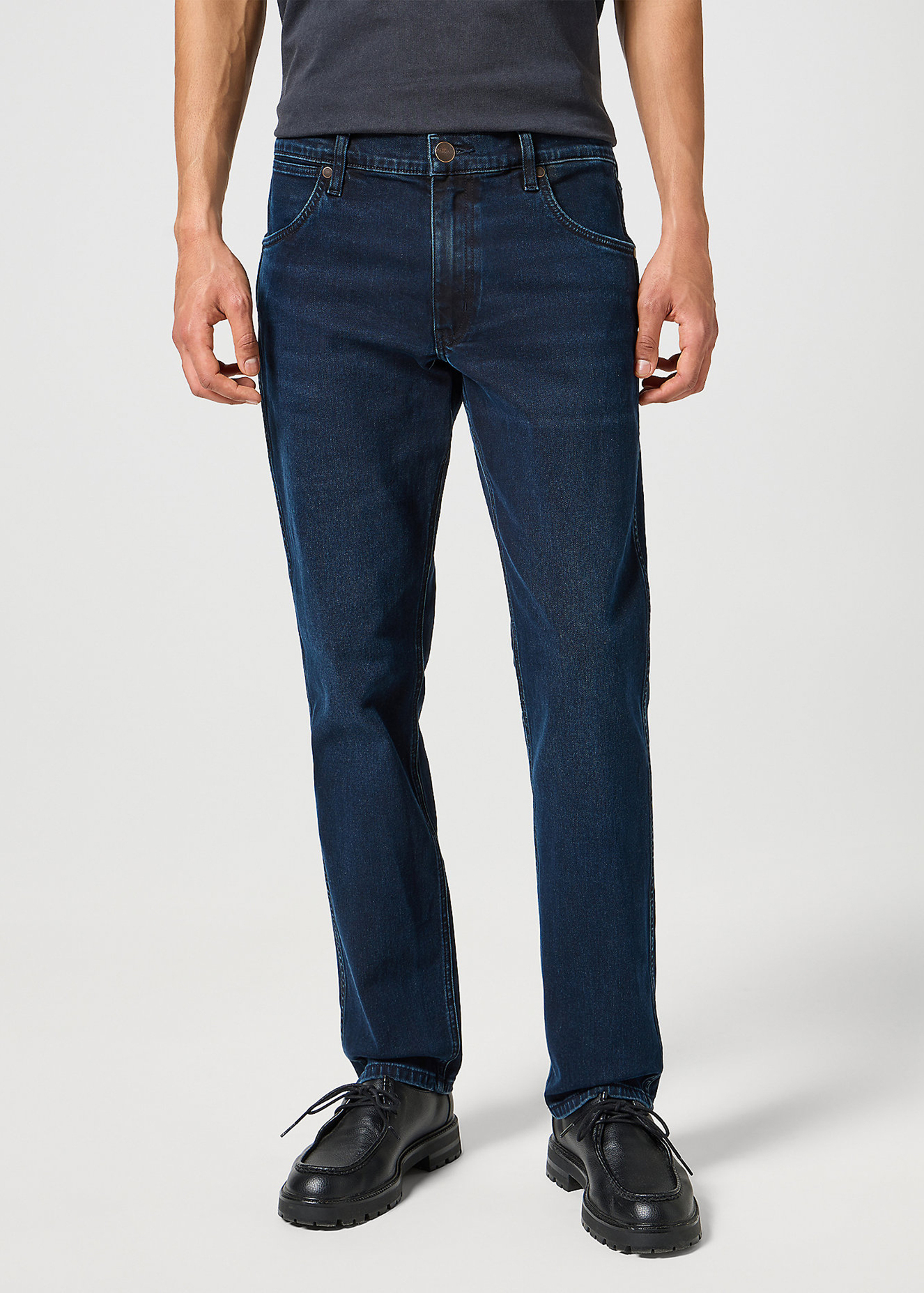Meskie Spodnie Dzinsowe Wrangler Greensboro Indigo Noir - 112357411