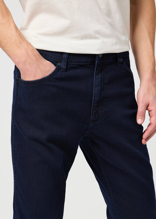 Meskie Spodnie Dzinsowe Wrangler Greensboro W15qqc77d Black Back - W15QQC77D