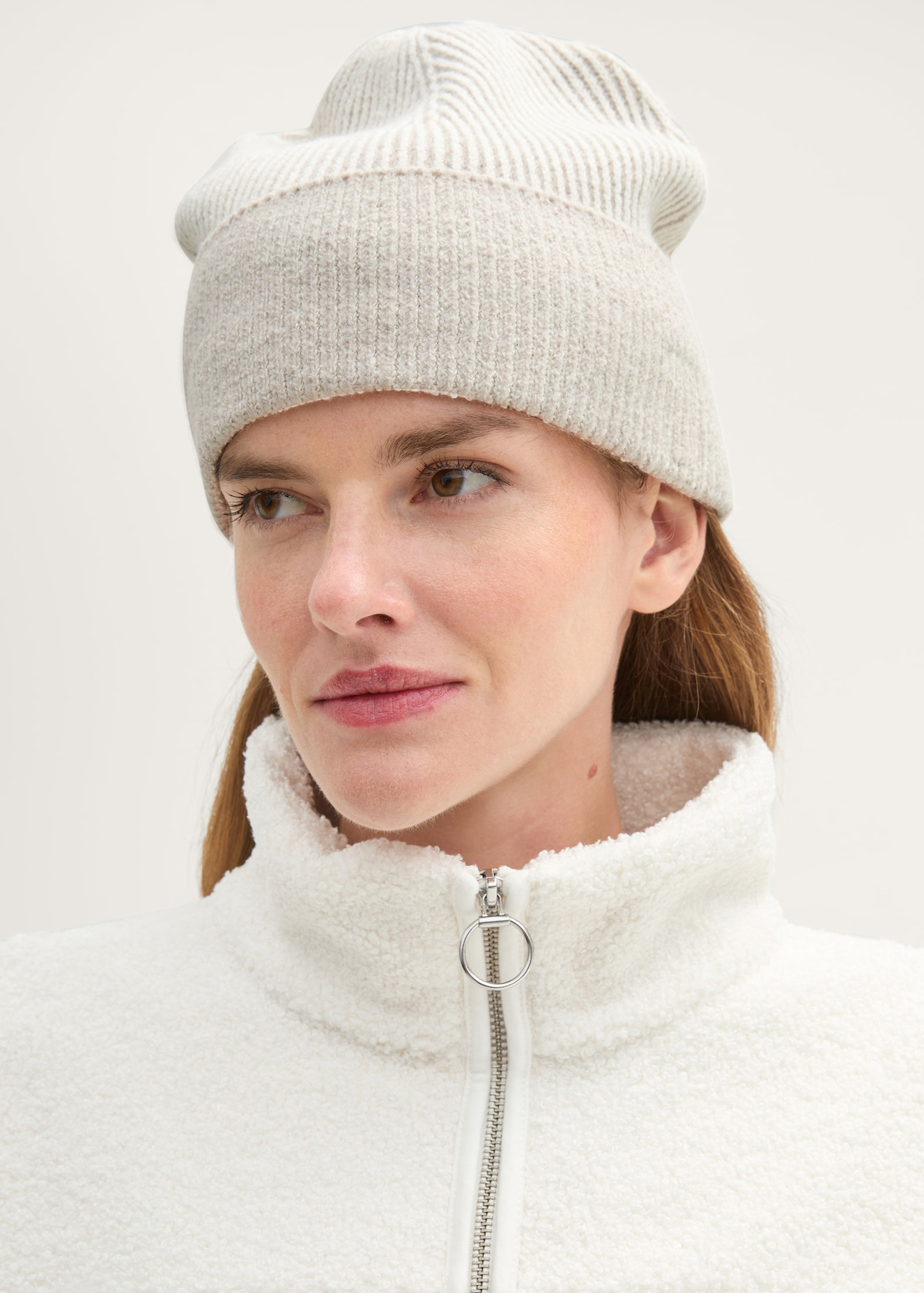 Czapka Zimowa Tom Tailor Braided Beanie White - 1043014-35743