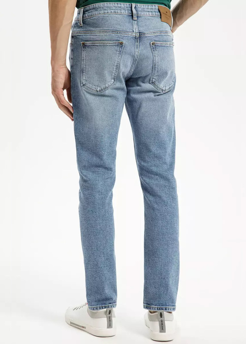 Meskie Spodnie Dzinsowe Cross Jeans Trammer E Mid Blue 124 - E-169-124