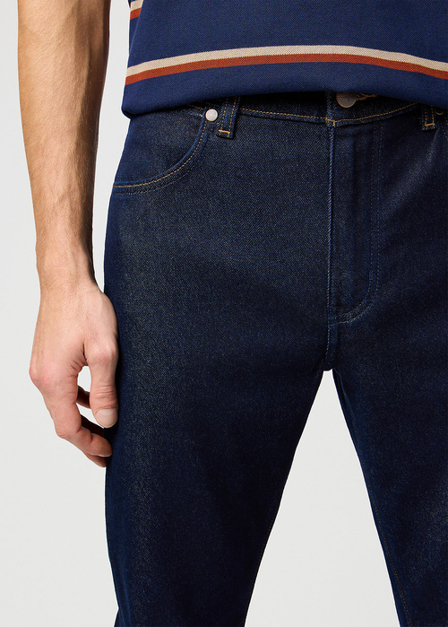 Meskie Spodnie Dzinsowe Wrangler Larston Moonlight Rinse - 112362459