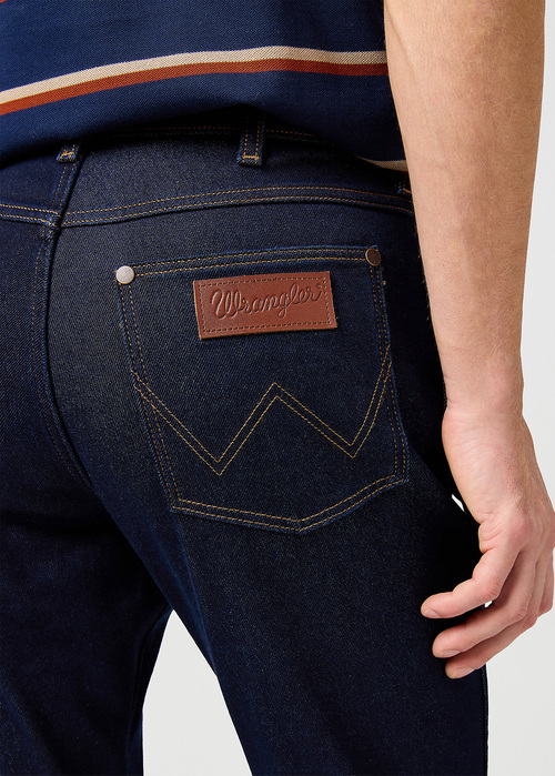 Meskie Spodnie Dzinsowe Wrangler Larston Moonlight Rinse - 112362459