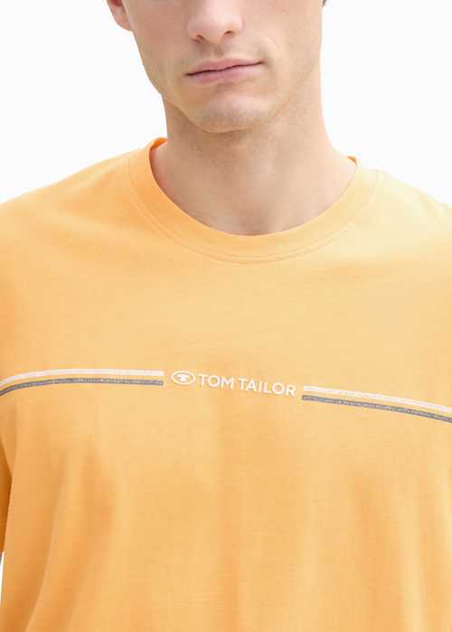 Meski T Shirt Tom Tailor T Shirt With A Print Peachy Orange - 1037803-37103