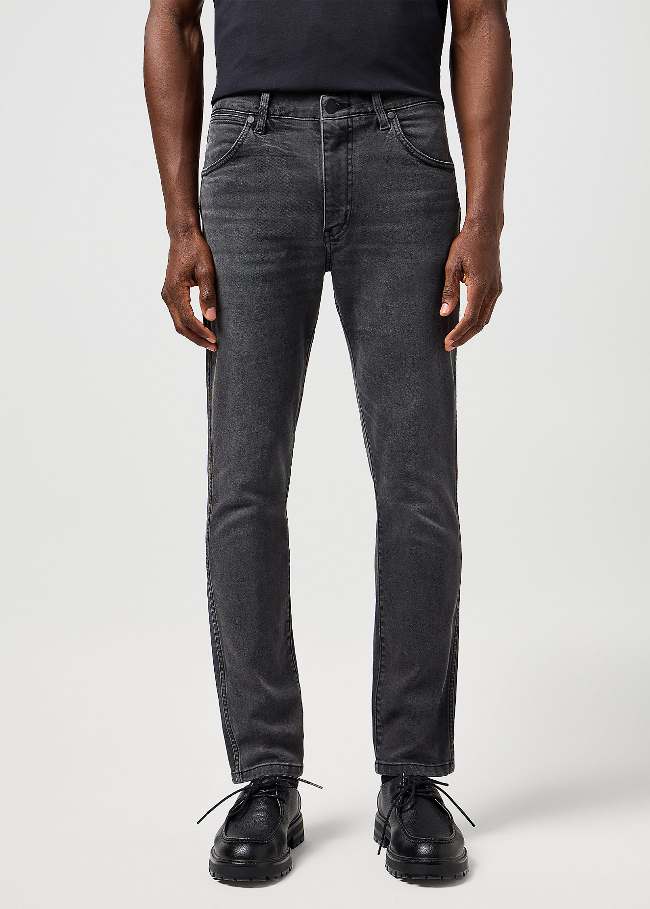 Mskie Spodnie Dinsowe Wrangler Larston Whispered Wash - 112362433