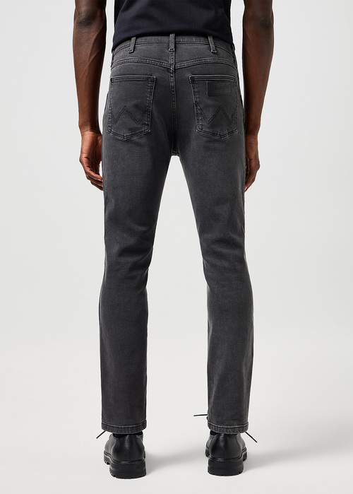 Mskie Spodnie Dinsowe Wrangler Larston Whispered Wash - 112362433