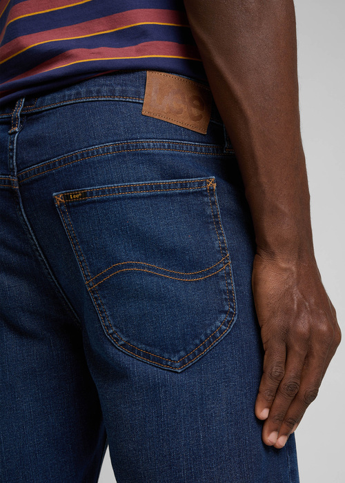 Meskie Spodnie Dzinsowe Lee Daren Zip Fly Dark Hunt - L707VME13