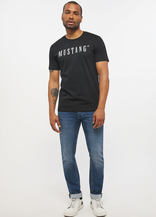 Meski T Shirt Mustang Alex C Logo Tee Black - 1013221-4142