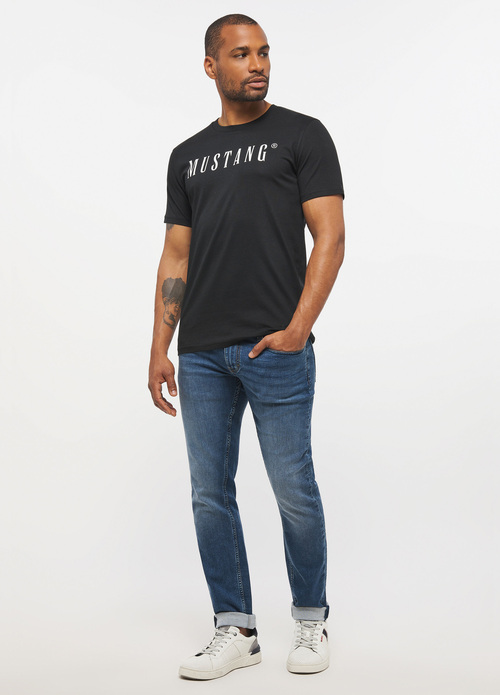 Meski T Shirt Mustang Alex C Logo Tee Black - 1013221-4142