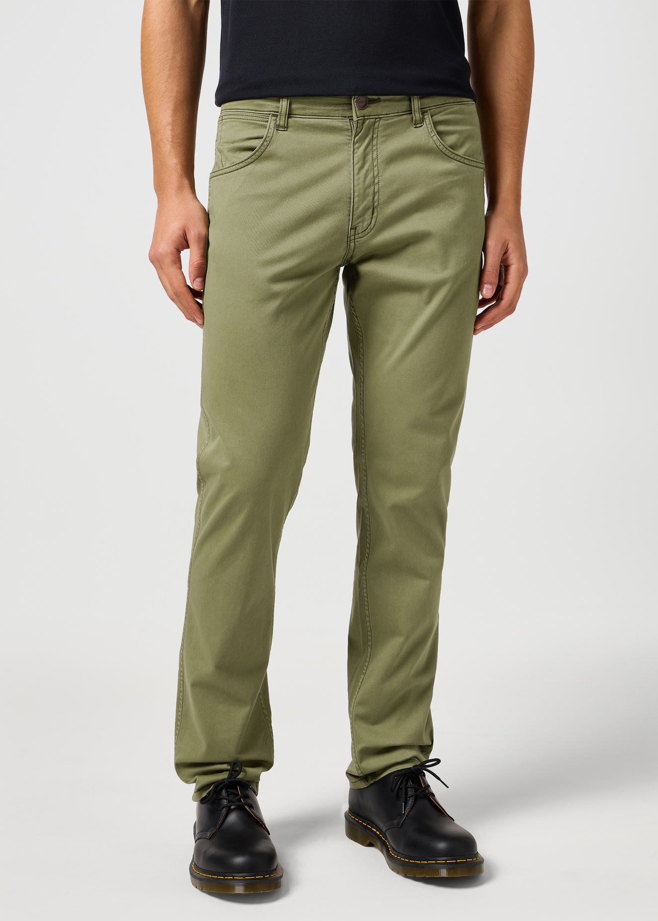 Meskie Spodnie Materialowe Wrangler Greensboro Non Denim Dusty Olive - 112362347