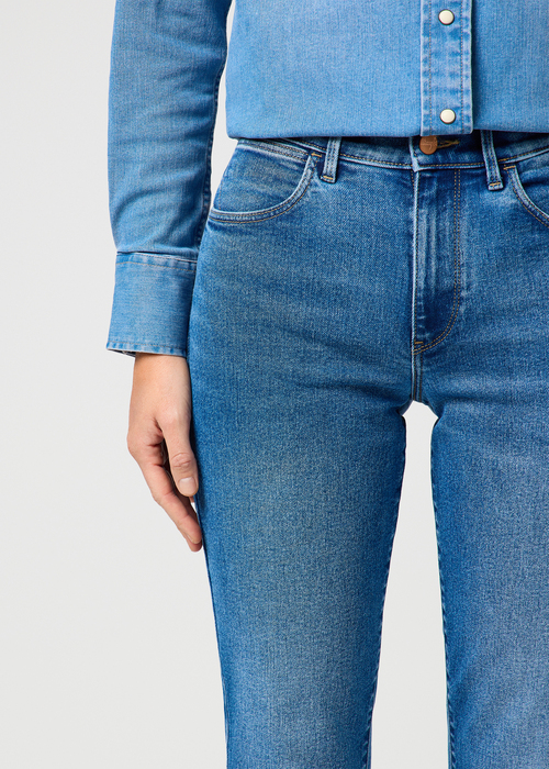 Damskie Spodnie Dzinsowe Wrangler Straight Urban Haze - 112362355