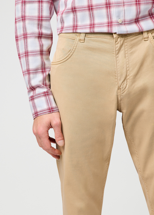 Wrangler Greensboro Non Denim Plaza Taupe - 112362345
