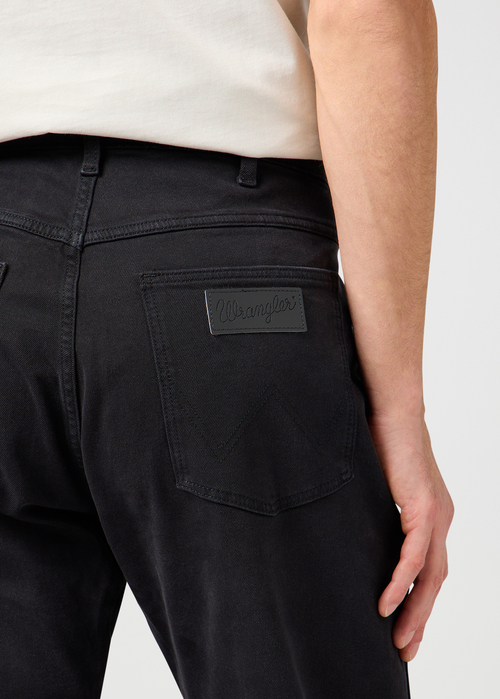 Meskie Spodnie Dzinsowe Wrangler Frontier Black Rinse - 112364450