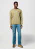 Mska Bluza Wrangler Sign Off Crew Aloe - 112371463
