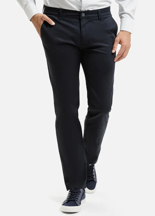 Ciemnoniebieskie Chinosy Cross Jeans F 194-736