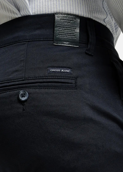 Meskie Spodnie Materialowe Ciemnoniebieskie Chinosy Cross Jeans - F-194-736