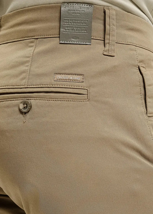 Meskie Spodnie Materialowe Jasnobrazowe Spodnie Chino Cross Jeans - F-194-958