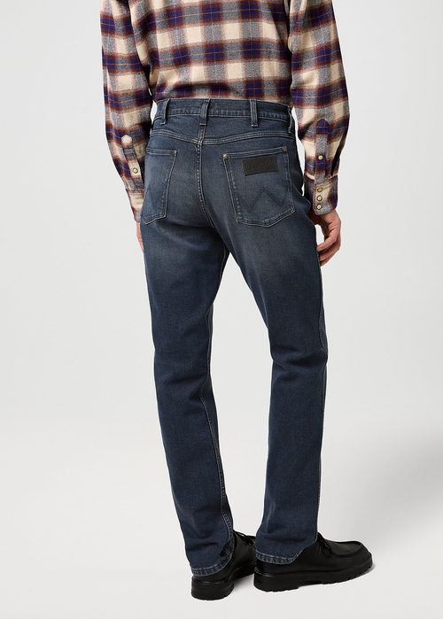 Meskie Spodnie Dzinsowe Wrangler Greensboro Ocean Storm - 112370847