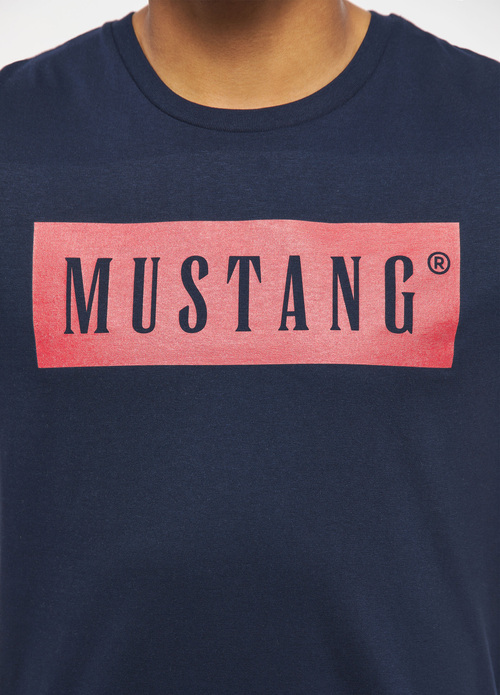 Meski T Shirt Mustang Alex C Logo Tee Blue Nights - 1013223-4085