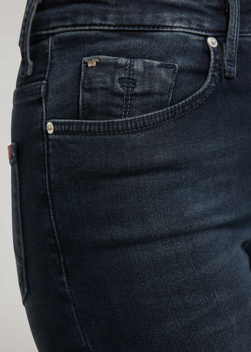 Damskie Spodnie Dinsowe Mustang Mia Jeggings Denim Blue - 1010225-5000-686