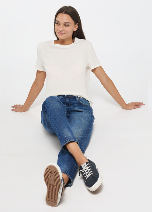 Damskie Spodnie Dinsowe Mustang Moms Jeans Denim Blue - 1013162-5000-582