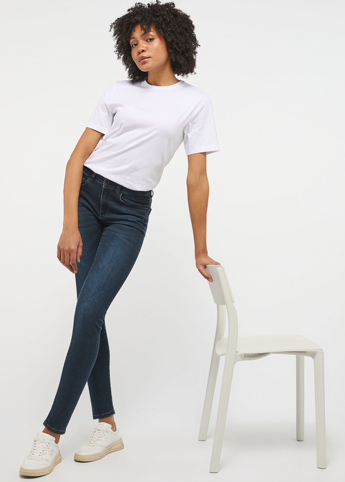 Damskie Spodnie Dzinsowe Mustang Jeans Shelby Slim Denim Blue - 1013582-5000-882