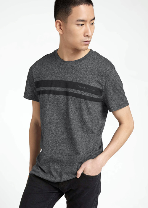 Denim Tom Tailor® T-shirt with a logo print - Black Non-Solid Size M