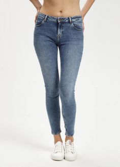 Damskie Spodnie Cross Jeans® Page Super Skinny Fit - Mid Blue (035) (P-419-035)